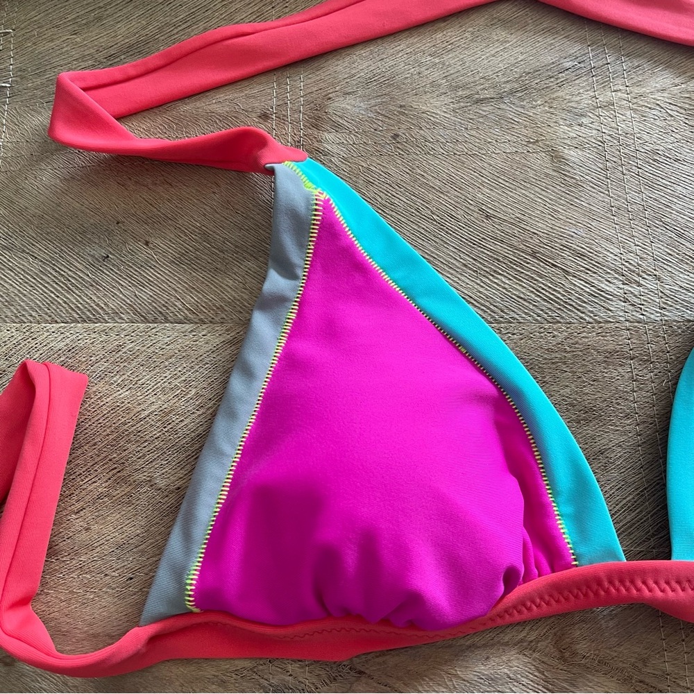 ABS Allen Schwartz Tri-Color Bikini Top Halter Pink Sz 8 - Picture 5 of 7